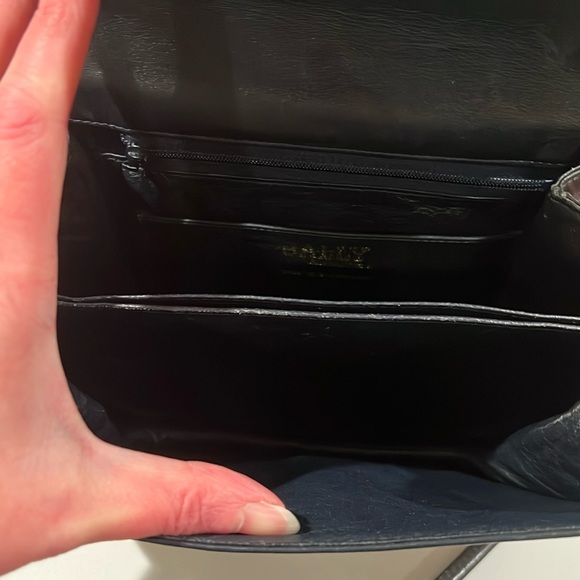 Bally Vintage Navy and Off White Crossbody - Picture 10 of 12